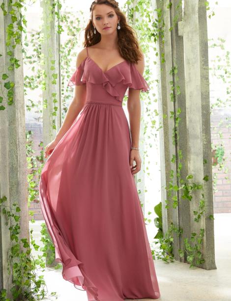 Model wearing a super gorgeous bridesmaids gown.